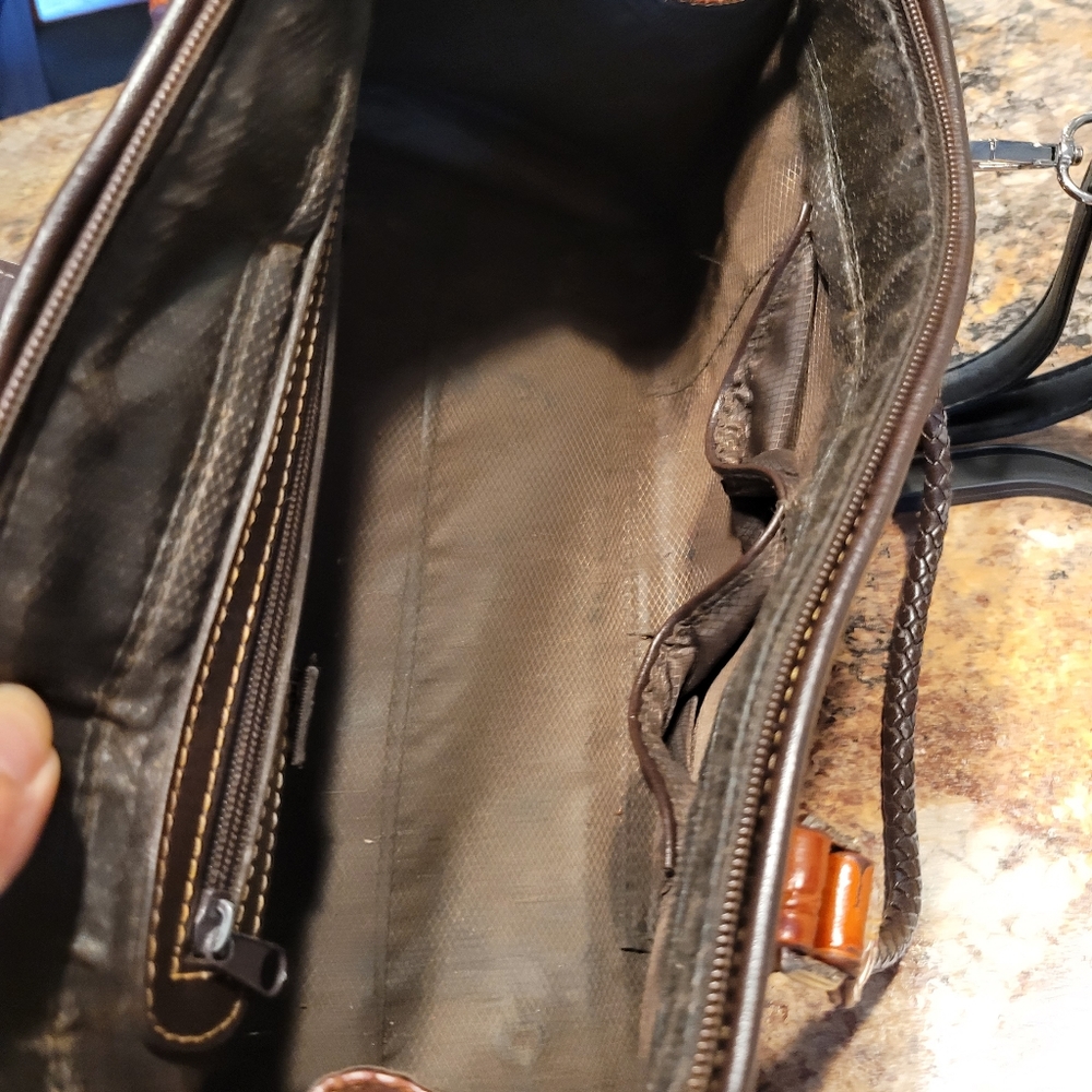Purse. Good condition. - Picture 2 of 3